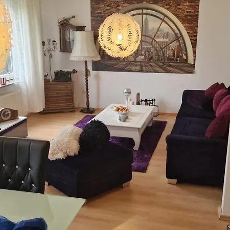 Stadtrand Haushaelfte Дом отдыха Вильгельмсхафен